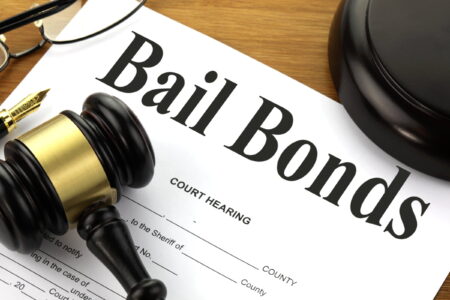 How Bail Bondsmen Help Families Navigate the Legal System